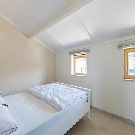 Westhinder I H90-91 Combi Prázdninový dům *